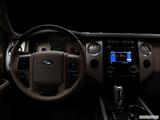  Centered wide dash shot photo
